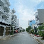 chính chủ cần bán lô đất sổ hồng riêng thổ cư 100% trong khu dân cư giá chỉ 800tr