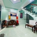 bán nhà sổ riêng 2,3 tỷ, trần hưng đạo, đông hòa, dĩ an,