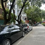 bán nhà phạm ngọc thạch - nhà dân chắc chắn - 30m ra ô tô - sát phố - an sinh tuyệt đỉnh