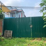 chính chủ cầm bán gấp thửa đất: diện tích 2.374m2 trong đó có 340m2 đất thổ cư và 2034m2 đất vườn
