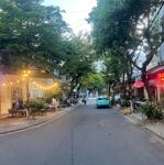 Bán tòa căn hộ 4 tầng, 2 mặt tiền đường Tiên Sơn, Hòa Cường Nam, Hải Châu, Đà Nẵng Diện tích 120m2 ngang 7m. Dòng tiền 66 triệu/tháng. Giá bán chỉ 17.9 tỷ