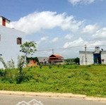 cần bán gấp 210m2 đất có sẵn thổ cư nằm gần trục quốc lộ lớn có chợ, trường học dân đông. giá 290tr