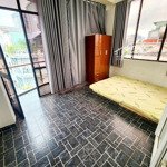 cho thuê studio ban công rộng full nội thất ngay nguyễn văn thương