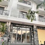 cho thuê nhà đẹp full nội thất 1 trệt 2 lầu kdc bửu long