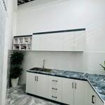 Chính chủ thanh lí nhanh nhà hẻm ô tô Trịnh Đình Thảo, Q11, 60m2, giá 4tỷ2, sổ riêng, 1 trệt 2 lầu