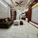 lại là nhà dân khương trung 42m2 4 tầng mới xây 7 tỷ 88 full nội thất