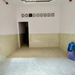 nhà 2 tầng trường chinh - sát bên siêu thị pandora - dt 40m2  - vuông đẹp - hoàn công đủ - giá 4.2