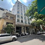 bán nhà phố duy tán cầu giấy , 100m2 4 tầng , mặt tiền 4m , đường 10 mét , kinh doanh đỉnh , 39 tỷ