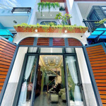 nhà đẹp giá tốt đoàn văn bơ p14 q4 45,2m2 4tỷ