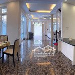cho thuê villa có hồ bơi khu vip - lạc long quân