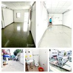 cho thuê phòng q10.rộng rãi thoải mái 35m2.cửa sổ ban công.3tr4