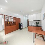 cho thuê 1 phòng ngủ ban công lớn đầy đủ nội thất nằm ngay nguyễn khánh toàn, quan hoa, cầu giấy