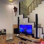 nhà 3 tầng hoàng diệu, 6,4 tỷ, cách trung tâm 2 km