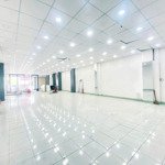 cho thuê nhà - mặt bằng đẹp đồng khởi 300m2
