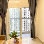 cho thuê căn 2 ngủ 2 vệ sinh đồ như hình sẵn vào ở. tại dragon castle hạ long. lh e : 0359.513.806