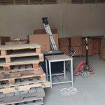 cho thuê kho xưởng quận 7 dt 200m2 có tường xây kiên cố đẹp - chuẩn