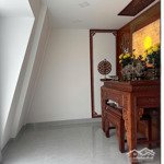 nhà phố full nội thất, sổ đỏ cầm tay giá 7.x tỷ
