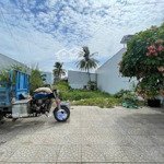 kẹt tiền cần bán đất 500tr hàm nghi,gần trường thcs bình khánh, long xuyên, an giang. dt 120m2. shr