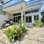 Bán Nhà Lê Thị Lơ, 220m2, ngang đẹp 10m, Đường 5m xe hơi ngủ trong nhà