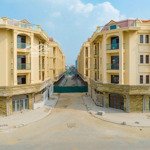 chính chủ cho thuê căn góc đường 33m giá 35triệu
