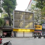 chính chủ cho thuê nhà mặt phố bà triệu 300m2/tầng x 3 tầng mặt tiền 11m - có thang máy - giá tốt