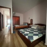 cần bán khách sạn kinh doanh ổn định 18 phòng nguyễn văn khối, gò vấp hẻm ô tô, thang máy