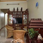 vị trí đẹp, đi bộ ra biển. nhà hẻm hùng vương, trung tâm nha trang 61m2, đường ô tô giá chỉ 8.5tỷ