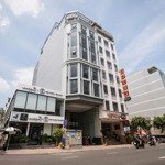 hàng hiếm ! tòa nhà khách sạn 7 tầng đường bạch đằng ngay sân bay - 10x17m - hđt 200 triệu