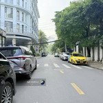 đối diện cảng hàng không phường 2 tân bình, 5.5x11 - 4 tầng đúc - khu vip - chỉ 8.5 tỷ.