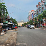cần bán nhanh 2 dãy trọ đang cho thuê gần tthc bàu bàng.
