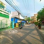 chính chủ bán nhà cấp 4 phường tam hiệp biên hòa giá chỉ chưa đến 3 tỷ.