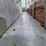 chủ cần bán gấp 97m đường 3m cách 20m ra trục chính. đất lệ chi- gia lâm chỉ 2,8 tỉ