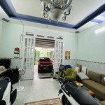 bán căn nhà mặt tiền đường lê thị tám cắt ngang đường đoàn nguyên tuấn, gần chợ hưng long