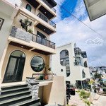 nhà phố đẹp ( ngang hơn 5m ) 4 tầng ( có thang máy ) đường trần phú ,p3, ra hồ xuân hương chỉ 5p