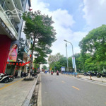 đã giảm 5 tỷ, cần bán gấp tòa nhà 7 t mặt phố kim mã 75m2*5.5m mt giá rẻ 0946655788