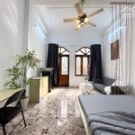 căn hộ mới 40m2 ban công full nội thất tại cao thắng - quận 3