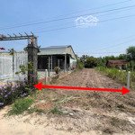 6x63m đường nhựa. có thổ cư. gần ủy ban. giá 850tr