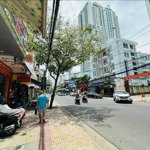 nhà 2 tầng vị trí siêu đẹp mặt tiền nguyễn thiện thuật, khu sầm uất. lh ngay: 0886966669