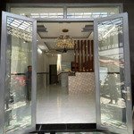 bán gấp căn nhà 1 trệt 1 lầu rất mới 2/ đỗ văn dậy, xã tân hiệp 109m2 giá 1 tỷ 7 sổ sẵn