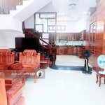 siêu phẩm 3 tầng đỗ xuân hợp - chợ phước long b - nội thất gỗ quý - hxh 8m