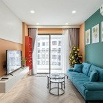 cần tìm bạn share lại 1 phòng ngủ 1wc riêng biệt, tại dự án cao cấp sài gòn royal quận 4
