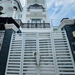 chính chủ bán nhà shr hẻm xe hơi trần văn mười ,khu dân cư hiện hữu