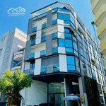 rẻ nhất mặt tiền điện biên phủ- dt: 12x42m-kết cấu:1 hầm 7 tầng- hợp đồng thuê :700 tr giá : 220 tỷ
