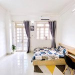 chính chủ cho thuê căn hộ ban công thang máy gần vòng xoay dân chủ
