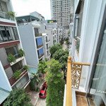 cực hiếm - phân lô - nguyễn chí thanh - đống đa - thoáng trước sau - dt60m2. mt4m. giá 14 tỷ.