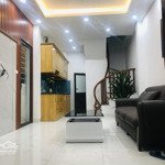 bán nhà 5 tầng đường 19/5,văn quán,hà đông,33m2,lô góc 2 thoáng,ô tô 5m,ngõ nông thông rộng.
