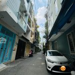 bán nr đẹp xuất sắc nguyễn đình chiểu, 11 tỷ, 52m2, 4pn, 5wc, q3, hcm
