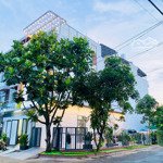 siêu phẩm nhà phố sân vườn đường 10m 2 ôtô ngủ trong sân 4 tầng 158m2 - nhà bè giáp quận 7- 10.5 tỷ