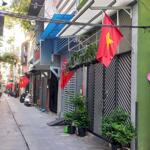 Bán nhà Lê Văn Lương, ô tô 5 chỗ ngủ trong nhà, 2 thoáng, 48m2, hơn 11 tỷ