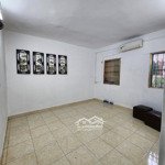bán tập thể văn chương tầng 3, 42m2, sđcc chỉ 2,25 tỷ